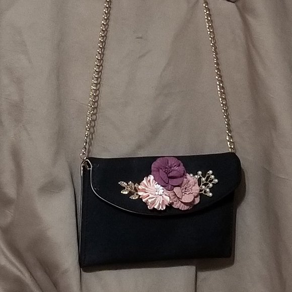 Handbags - COPY - COPY - COPY - Pearl & Roses Handbag